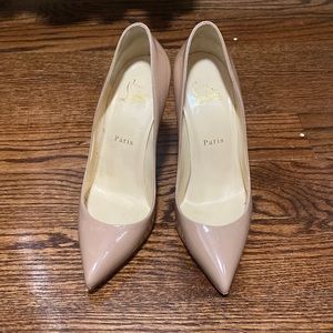 Christian Louboutin So Kate